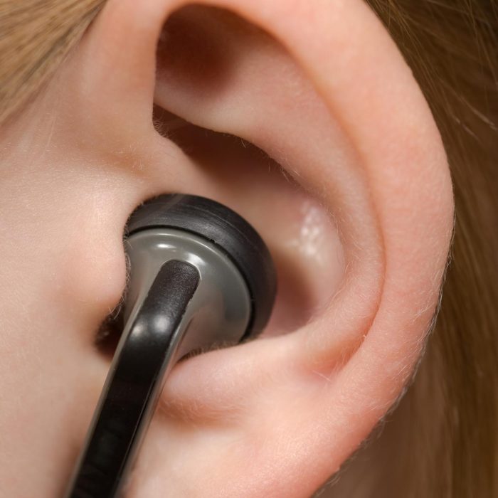 ear-phone_856373-231